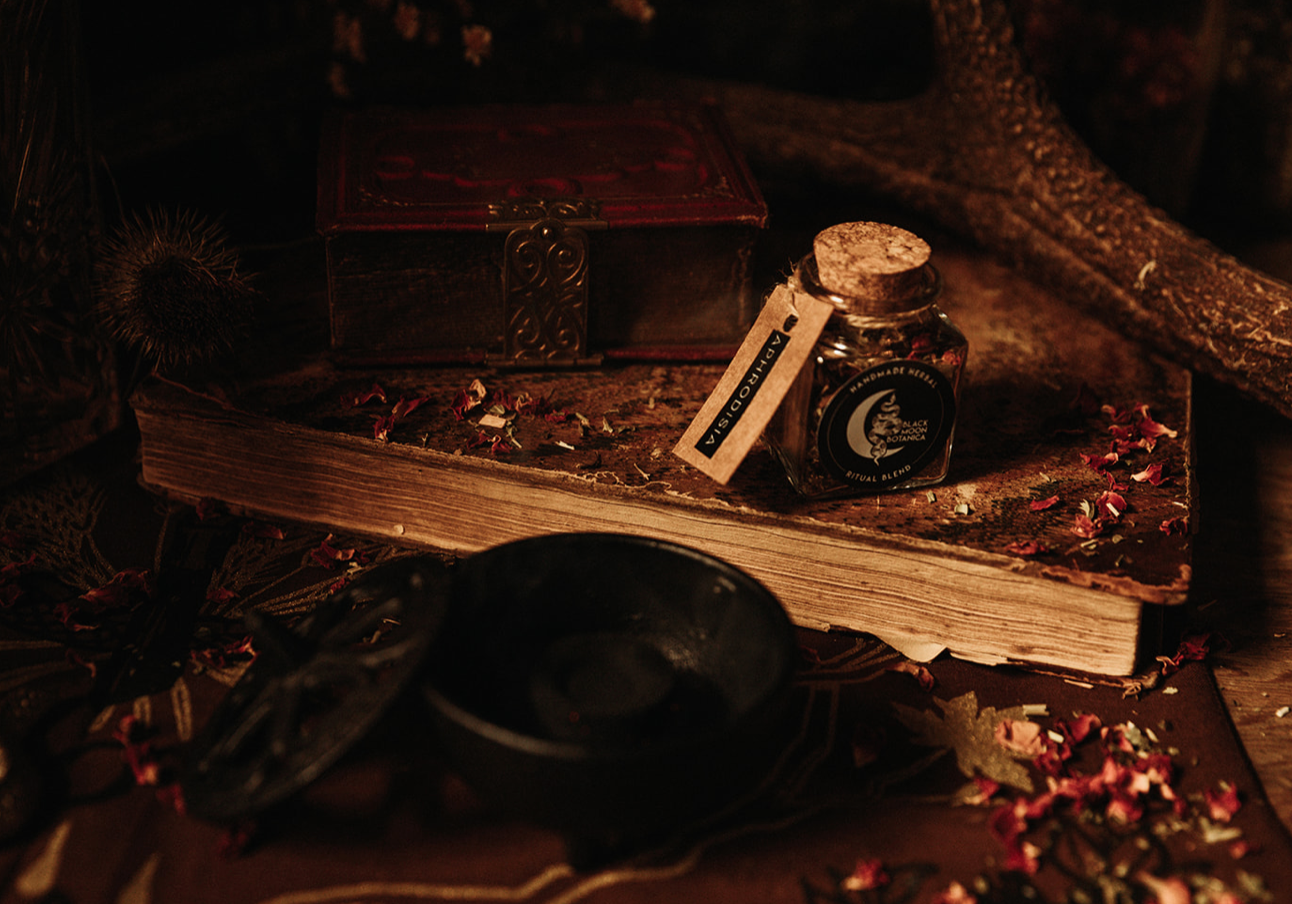 Dark Moon Grain Incense - Handmade Ritual Blend