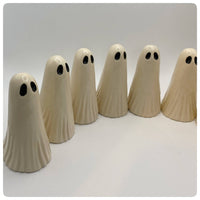 The Spookarium, Handmade Ceramic Ghosts original White 7cm